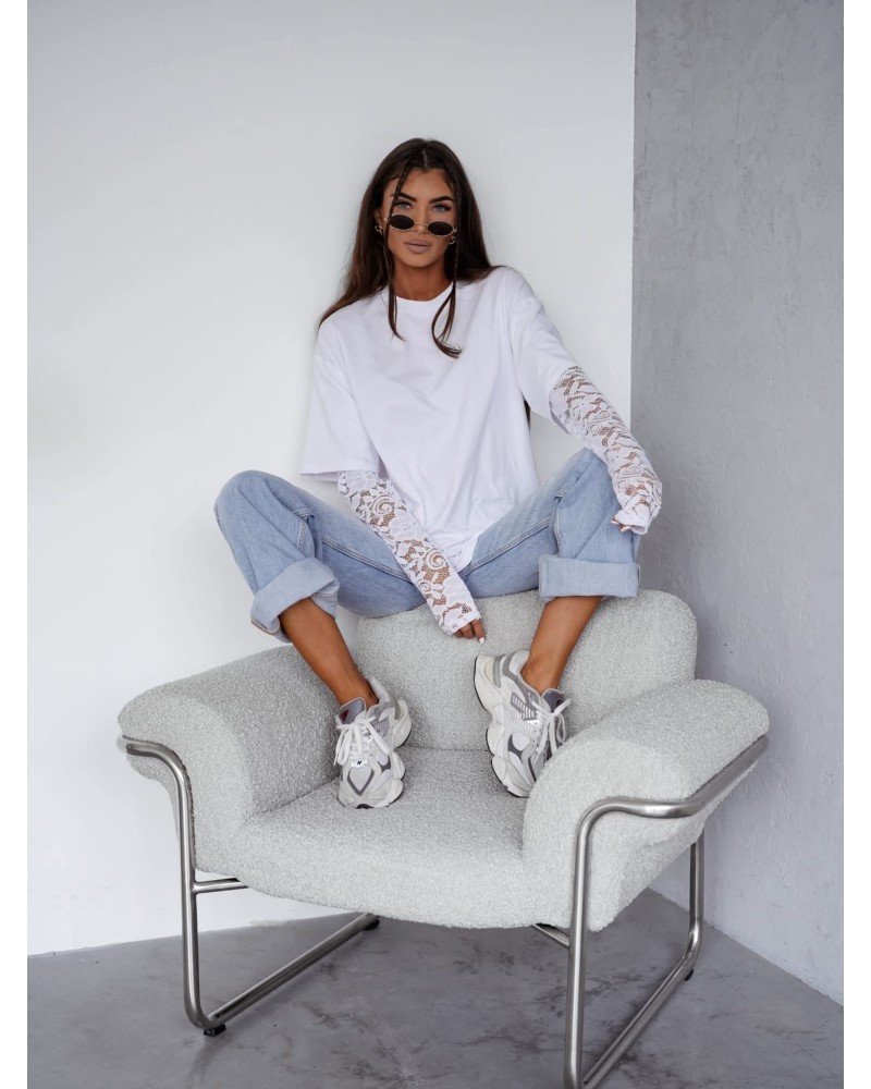 T-shirt z koronkowym rękawem biały T-shirt z koronkowym rękawem biały