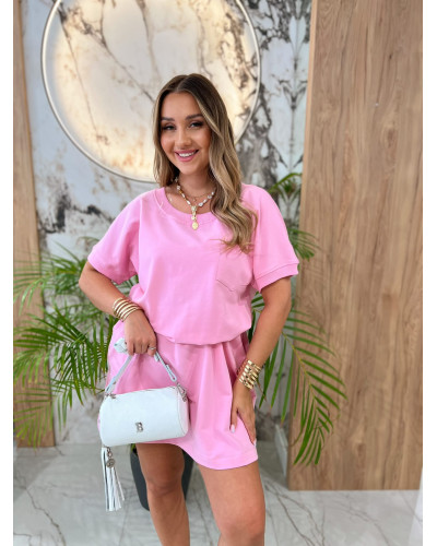 Sukienka dresowa z literą B By o la la.! sugar pink