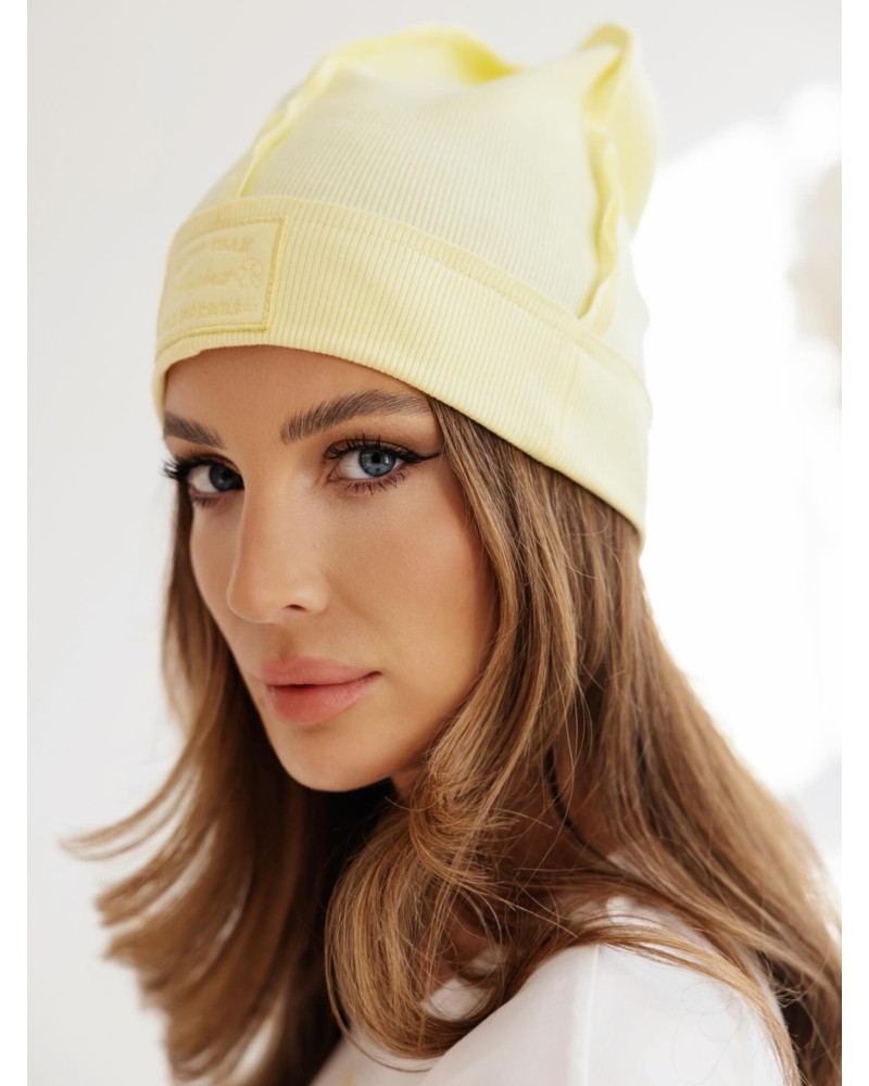 Czapka prążkowana z przeszyciem By o la la...! sunshine