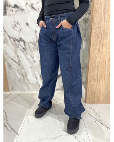 Spodnie jeansowe z zakładkami By o la la...!