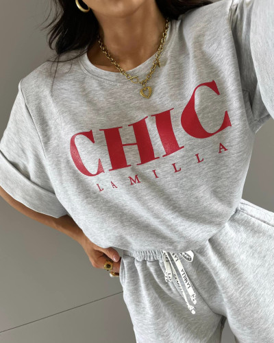 T-shirt oversize CHIC La Milla szary z czerwonym