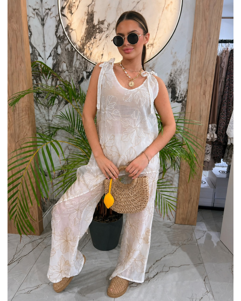 Komplet w haftowane kwiaty By o la la...! śmietanowy