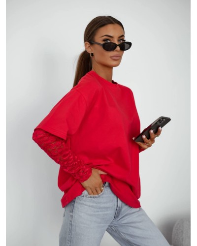 T-shirt z koronkowym rękawem czerwony
