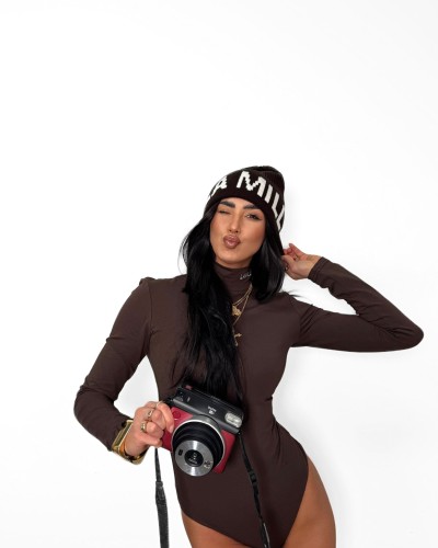 Golf body z logo La Milla czekoladowy