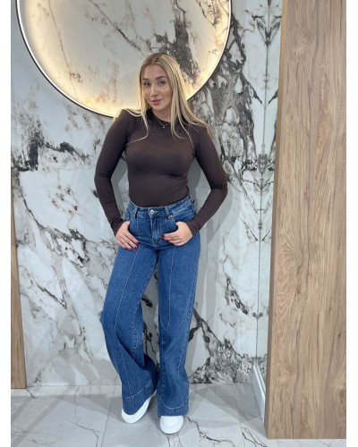 Basic z poduszkami By o la la...! chocomus