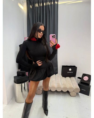 Golf z różami La Milla czarny z czerwonym