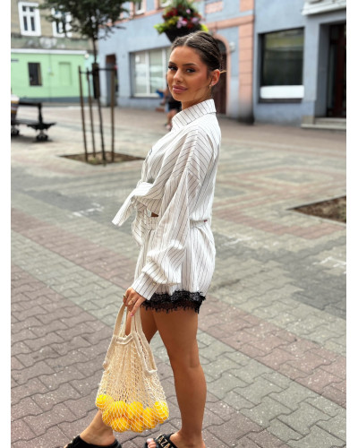Komplet wykończony koronką w paski La Milla biały