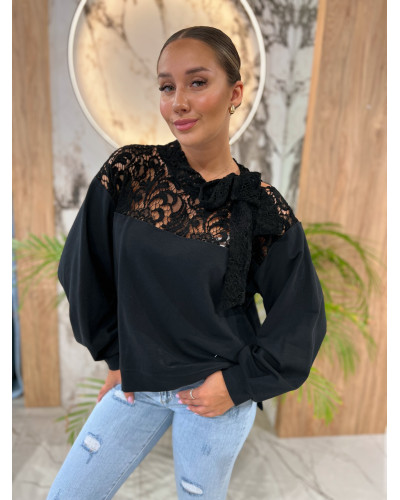 Bluza z koronkowym wiązaniem By o la la...! czarna
