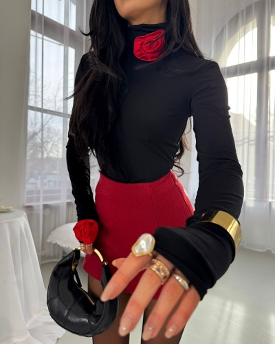 Golf z różami La Milla czarny z czerwonym