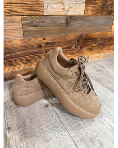 Sneakersy na platformie By o la la...! korzenne