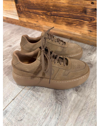 Sneakersy na platformie By o la la...! korzenne