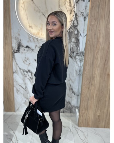 Sukienka dresowa z naszytym logo By o la la...! czarna