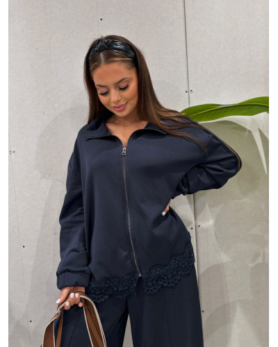Bluza z koronkowym wykończeniem Belle granatowa