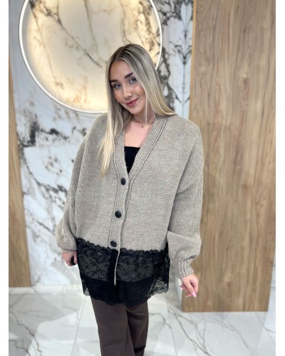 Kardigan z koronkowym wykończeniem By o la la...! beżowy