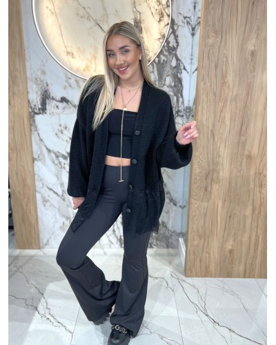 Kardigan z koronkowym wykończeniem By o la la...! czarny