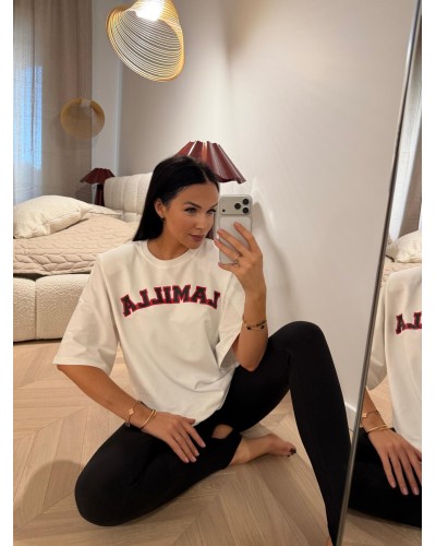 T-shirt z czerwonym napisem La Milla biały
