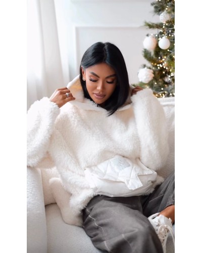 Bluza teddy z kieszonką By o la la...! śmietankowa