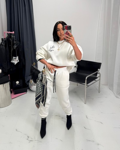 Spodnie dresowe ocieplane La Milla śmietankowe