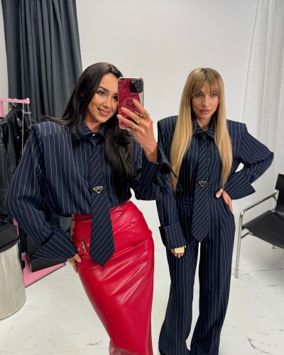 Koszula z krawatem w paski La Milla granatowa