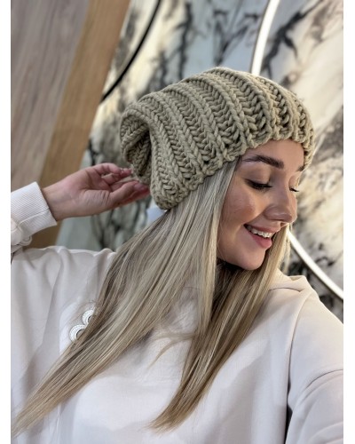 Czapka smerfetka zimowa By o la la...! ciepły beż