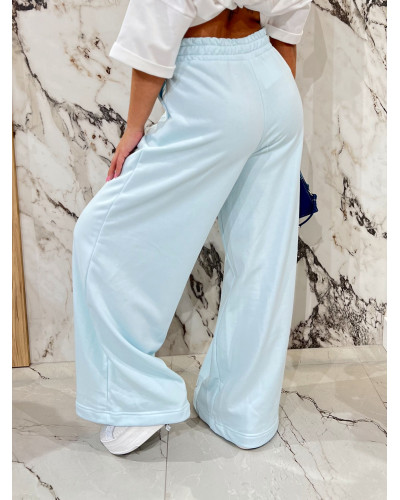 Spodnie dresowe z szeroką nogawką By o la la...! blue mint