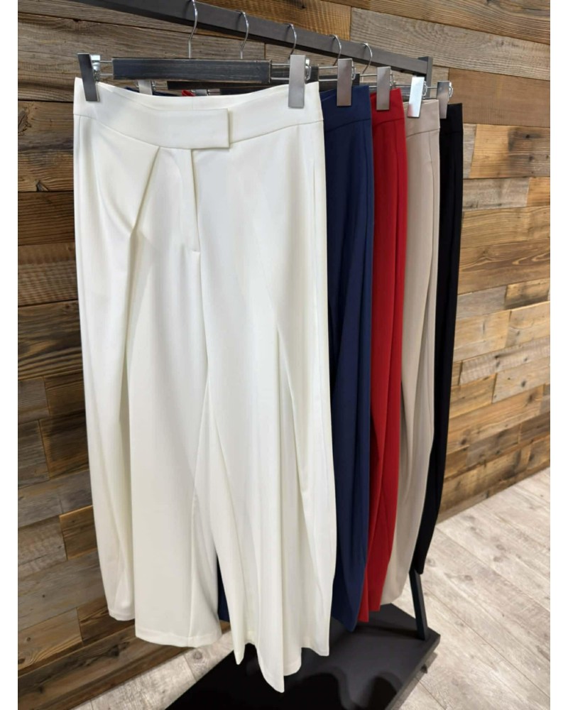 Szwedy materiałowe z zakładkami By o la la...! śmietanowe