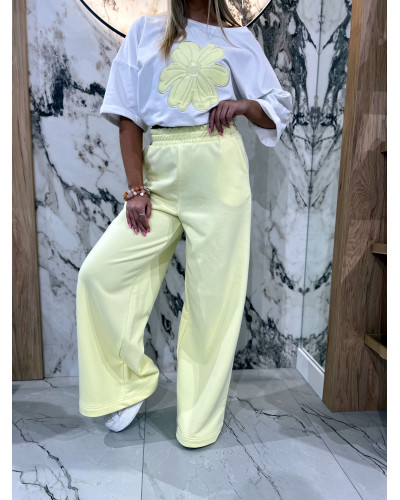 Spodnie dresowe z szeroką nogawką By o la la...! sunshine