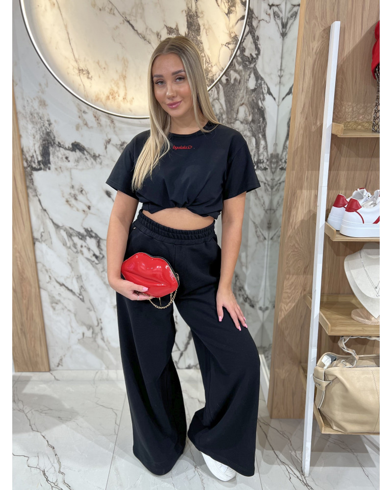 Spodnie dresowe z szeroką nogawką By o la la...! czarne