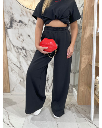 Spodnie dresowe z szeroką nogawką By o la la...! czarne