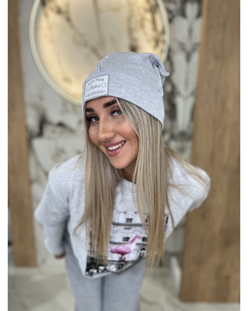 Czapka prążkowana z przeszyciem By o la la...! szary melanż