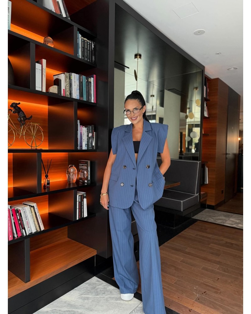 Spodnie garniturowe w paski La Milla niebieskie