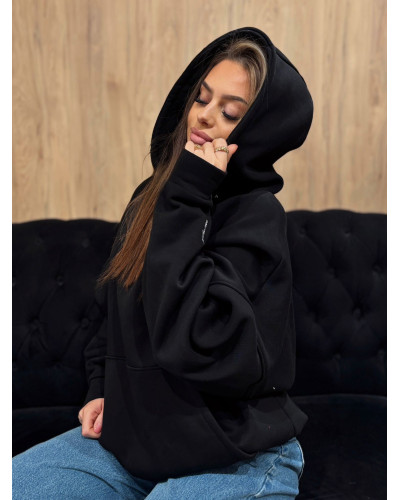 Bluza z haftem na rękawie La Milla czarna