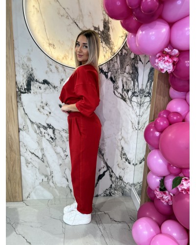 Spodnie dresowe z etykietą By o la la...! red kiss