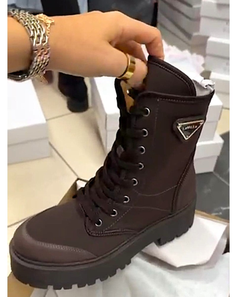 Workery z trójkątnym logo La Milla czekoladowe