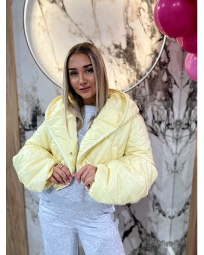 Pikowana kurtka z bufiastym rękawem By o la la...! sunshine