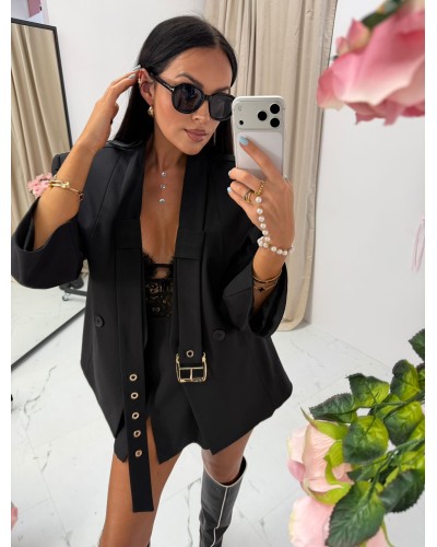 Marynarka z paskiem na kołnierzu La Milla czarna