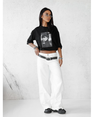 T-shirt asymetryczny z modelką By o la la...! czarny