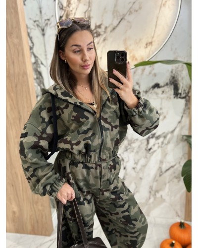 Bluza na zamek z naszywką By o la la...! moro
