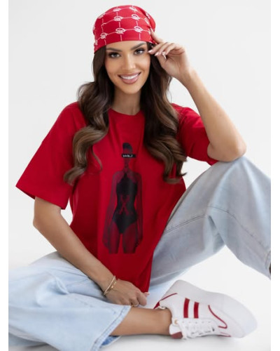 T-shirt z modelką By o la la...! czerwony