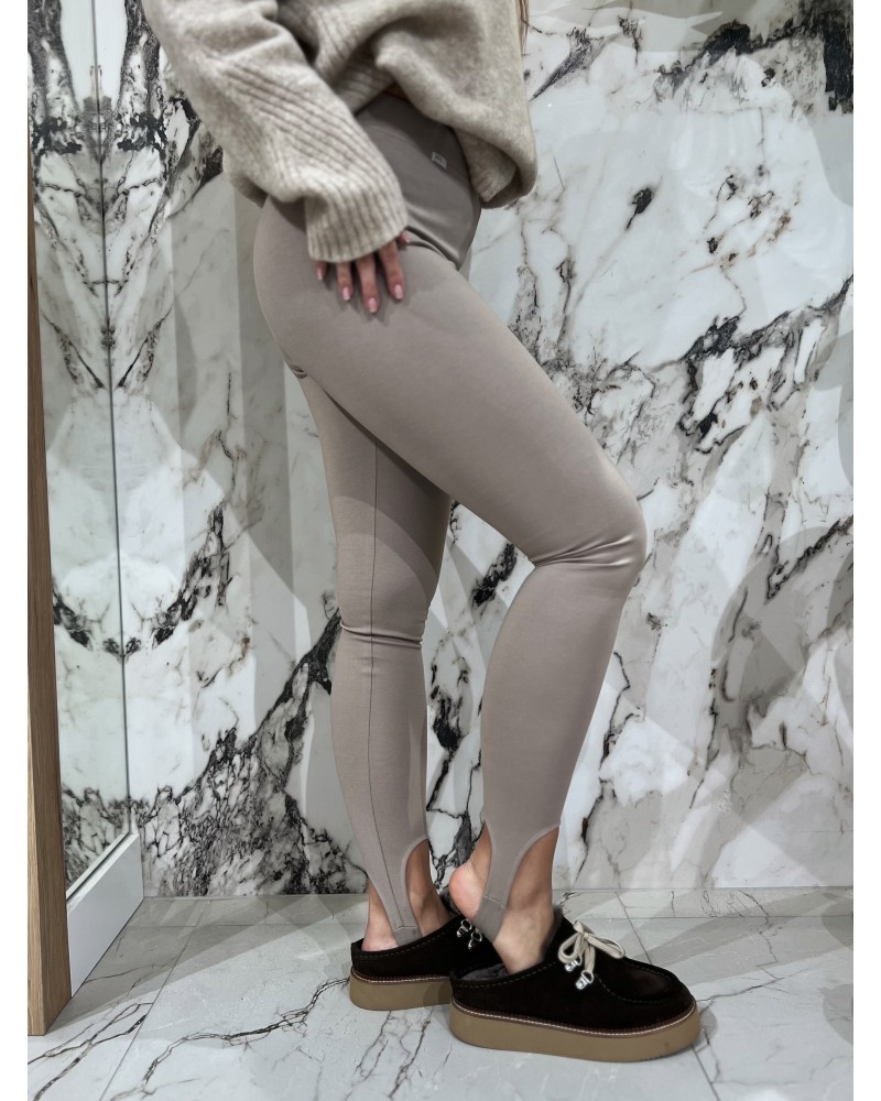 Legginsy z zapiętką By o la la...! beżowe