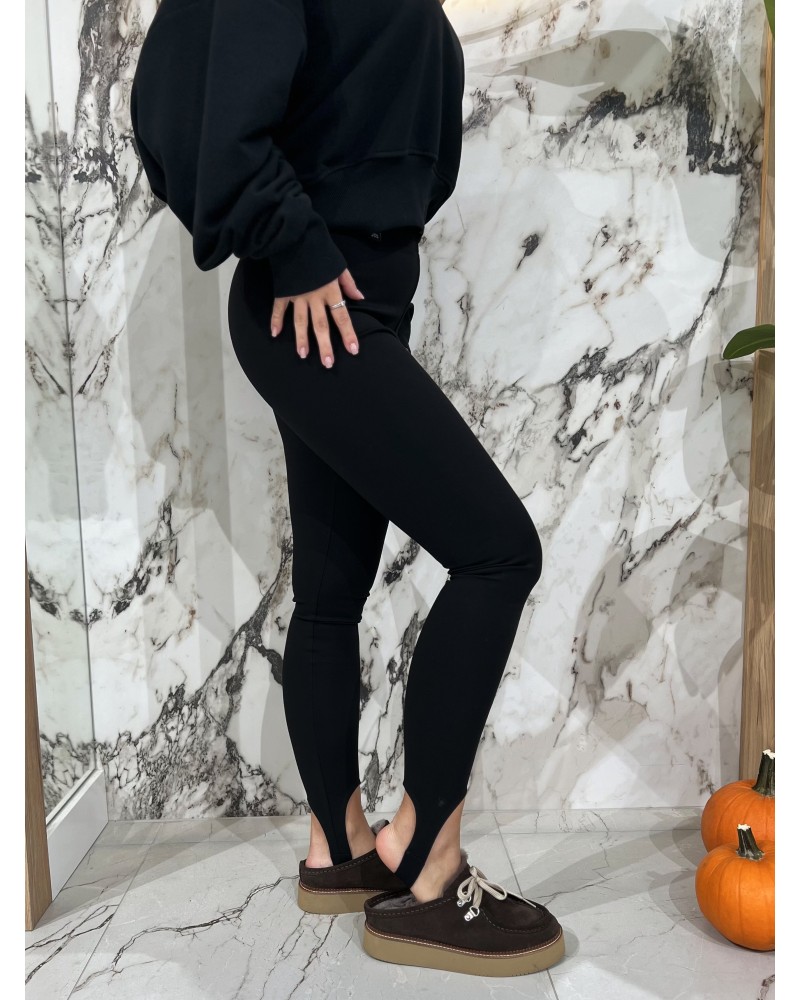 Legginsy z zapiętką By o la la...! czarne