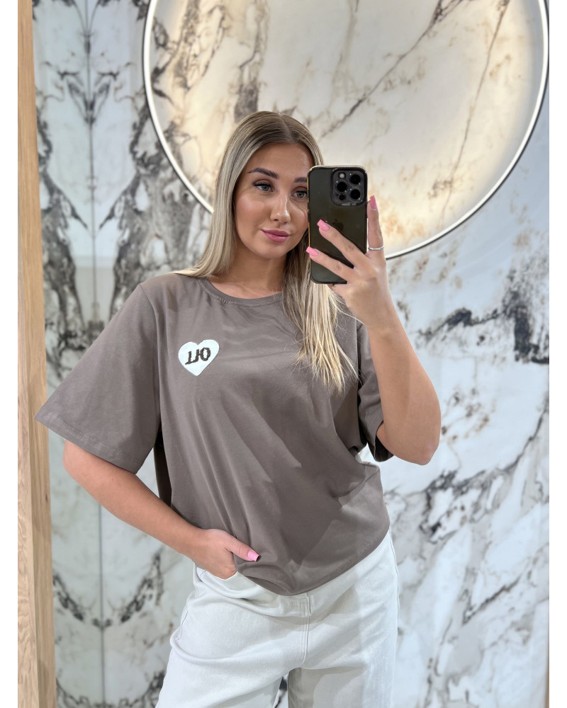 T-shirt z logowanym sercem By o la la...! kakao