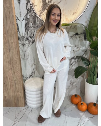 Cienki sweter w szpic By o la la...! perła