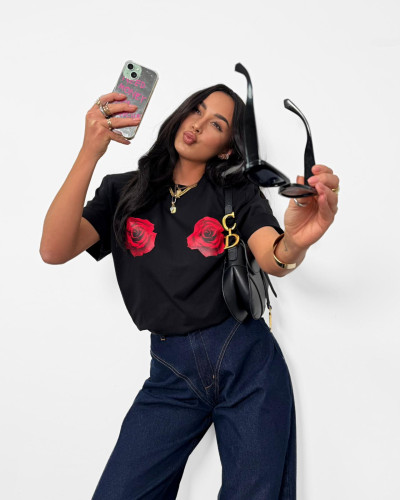 Bluzka La Milla z różami czarna