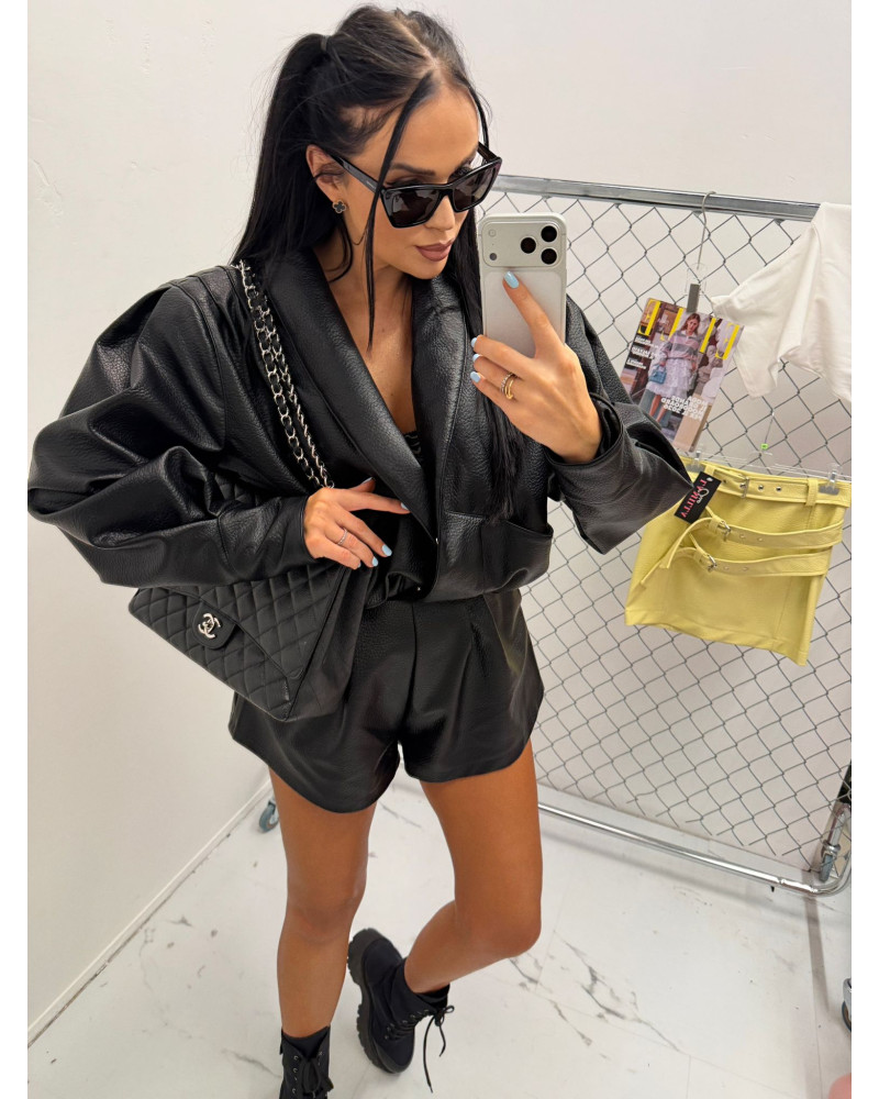 Bomberka z wywijanym kołnierzem La Milla czarna