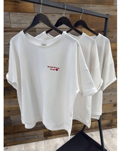 T-shirt z napisem i sercem By o la la...! sunshine