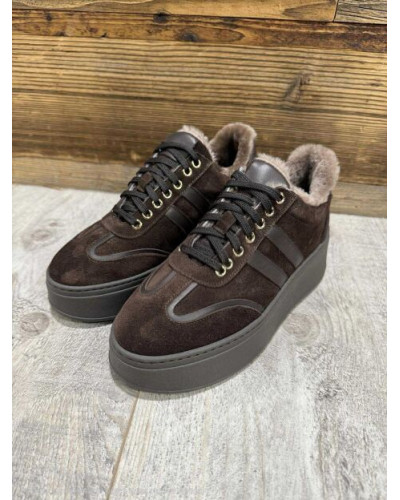 Sneakersy z futerkiem By o la la...! czekoladowe