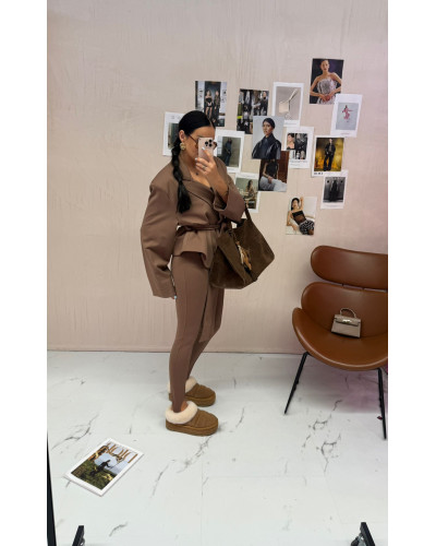 Legginsy zapiętki z przeszyciami La Milla camel