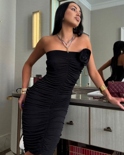 Sukienka tuba z różą La Milla czarna