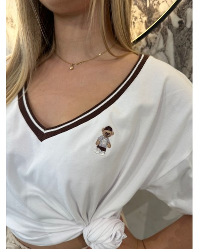 T-shirt z dekoltem w szpic z misiem By o la la...! biały z czekoladą